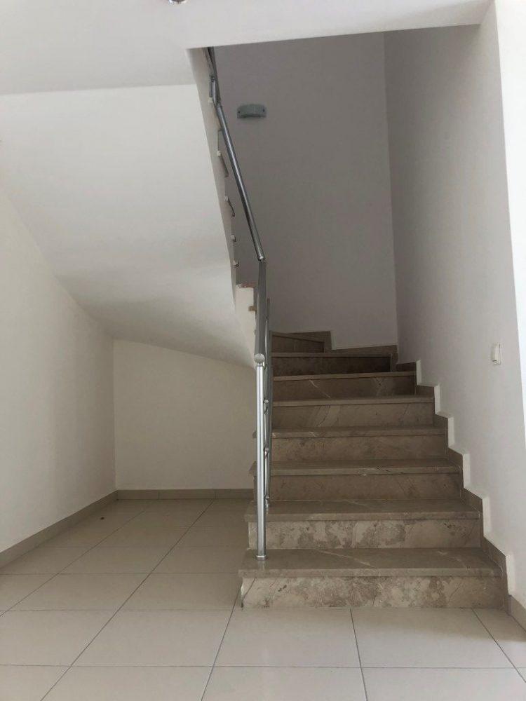 MAY331 - Фото 16