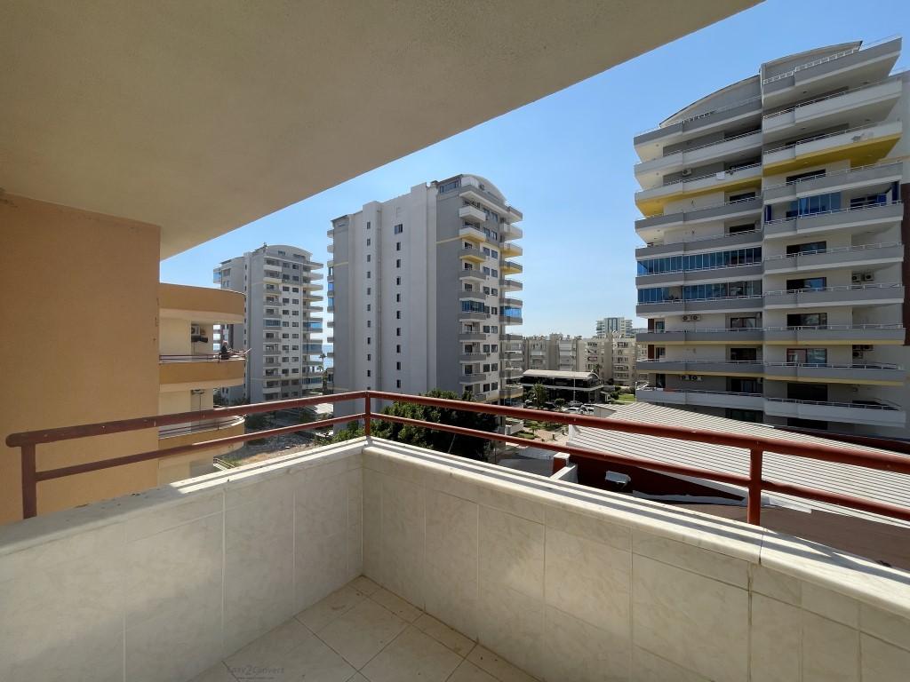 MAY371 - Фото 16