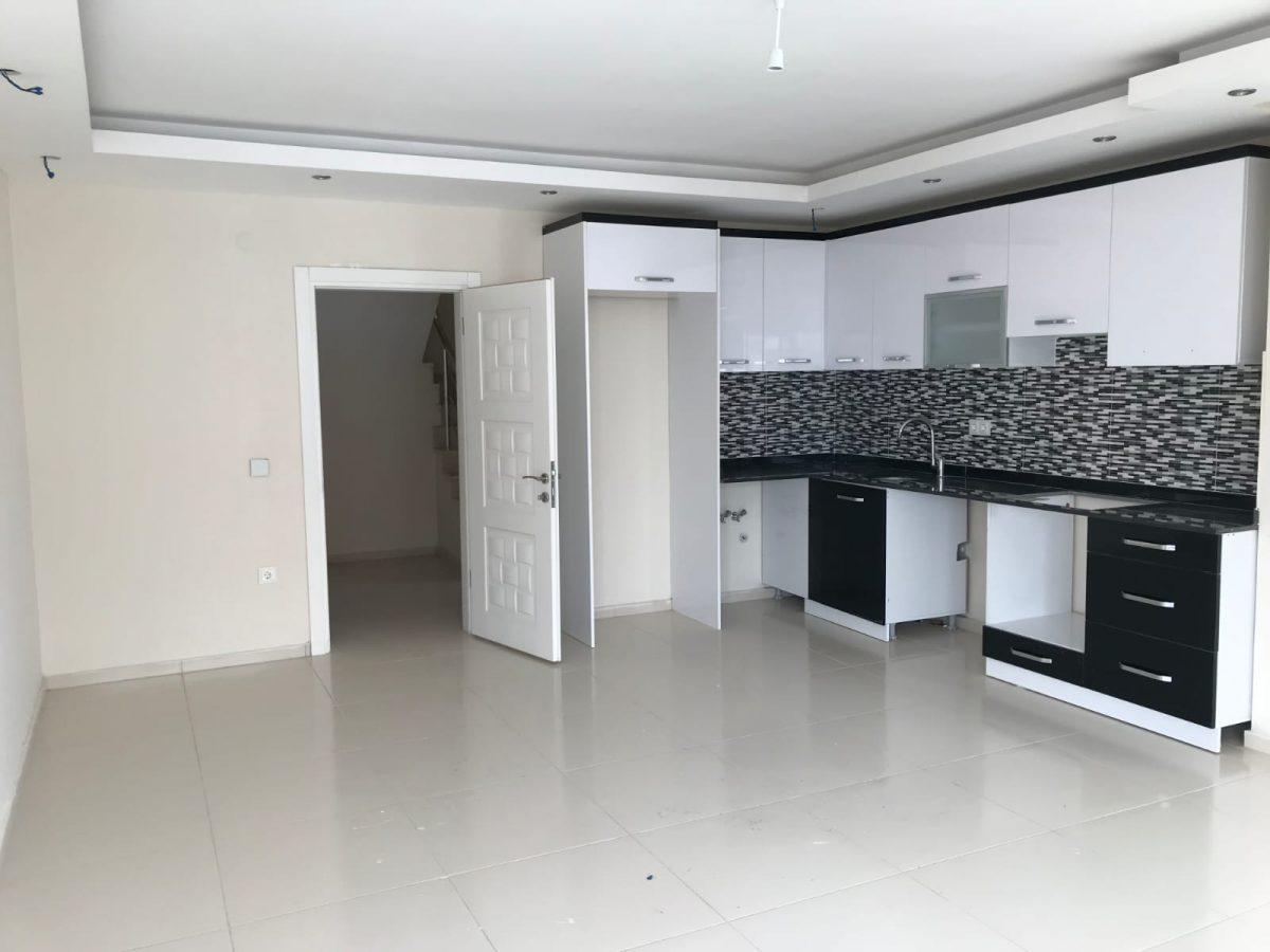 MAY327 - Фото 16