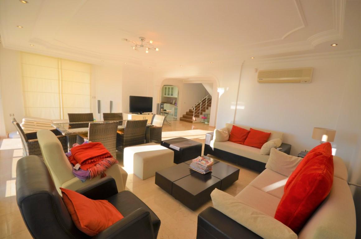 MAY1599 - Фото 15