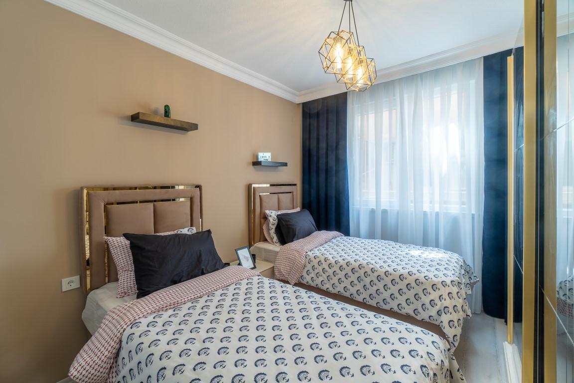 MAY2847 - Фото 20