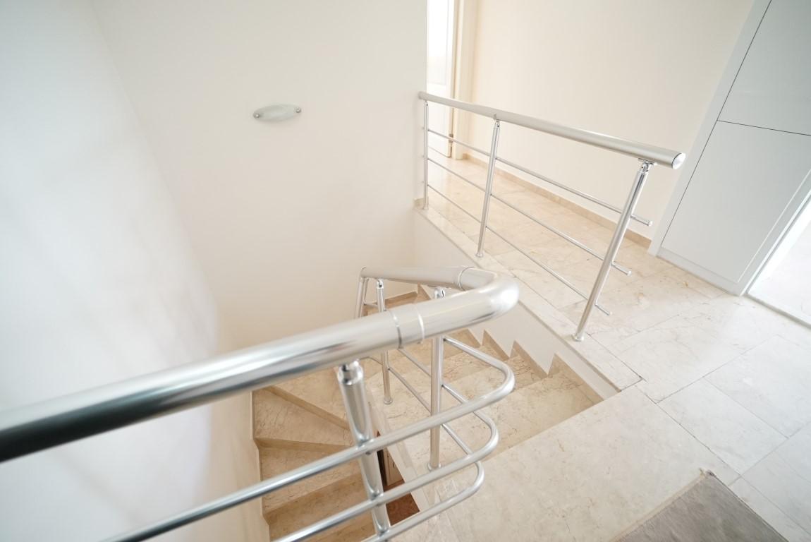 MAY3937 - Фото 8