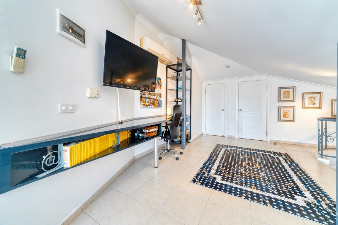 MAY4028 - Фото 17