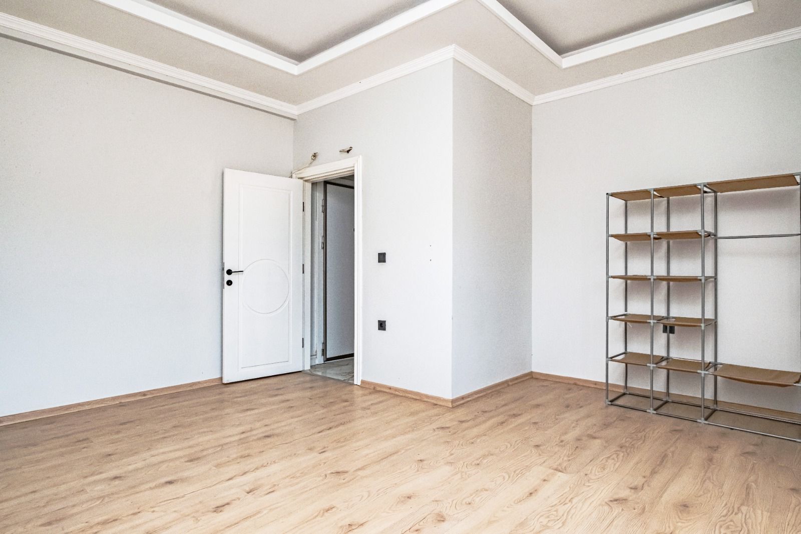 MAY6813 - Фото 18