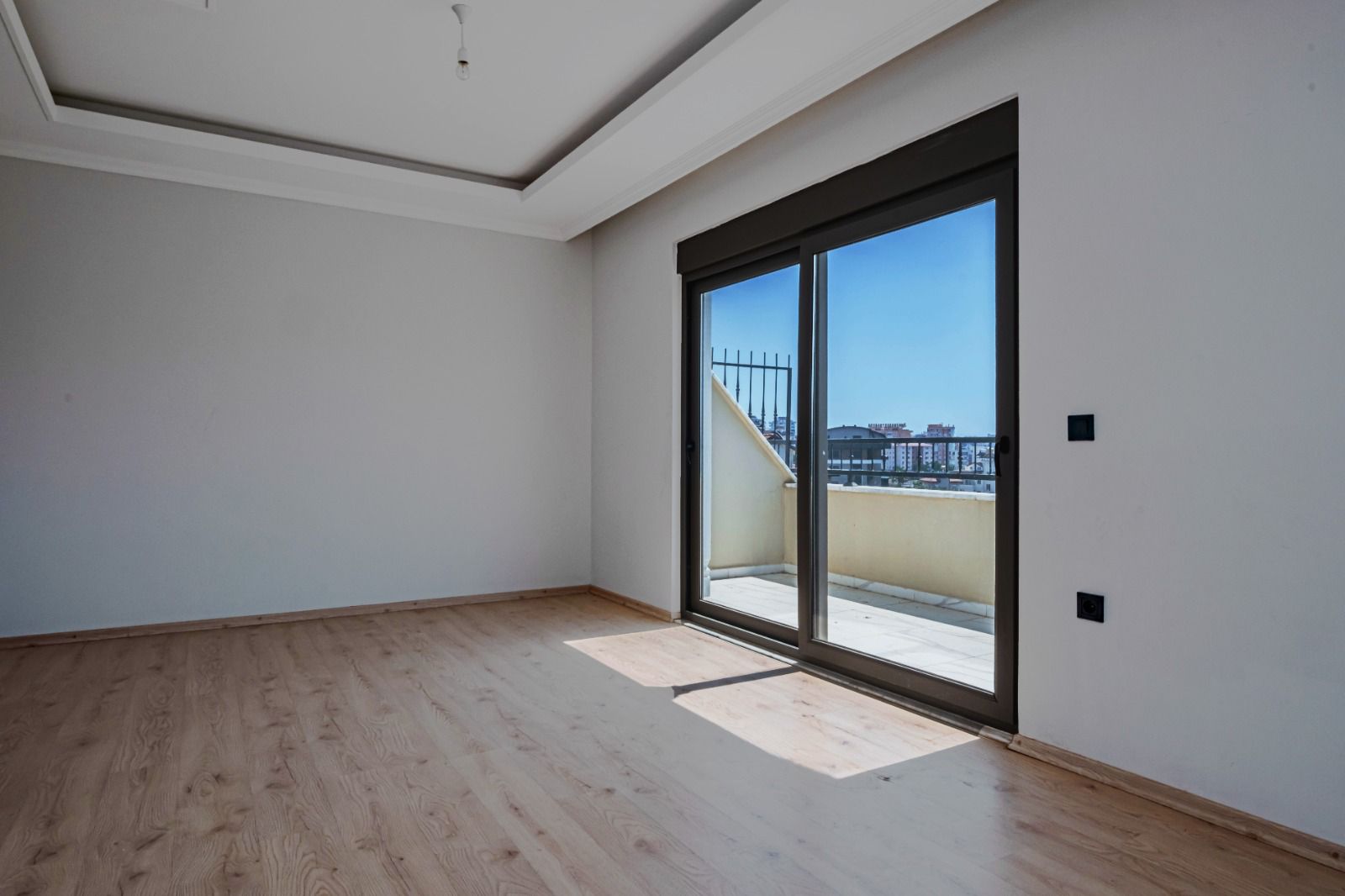 MAY6813 - Фото 19