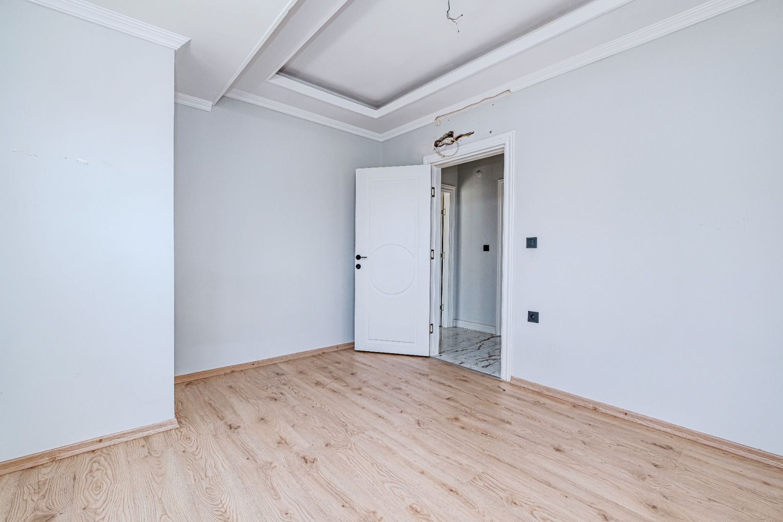 MAY6813 - Фото 20