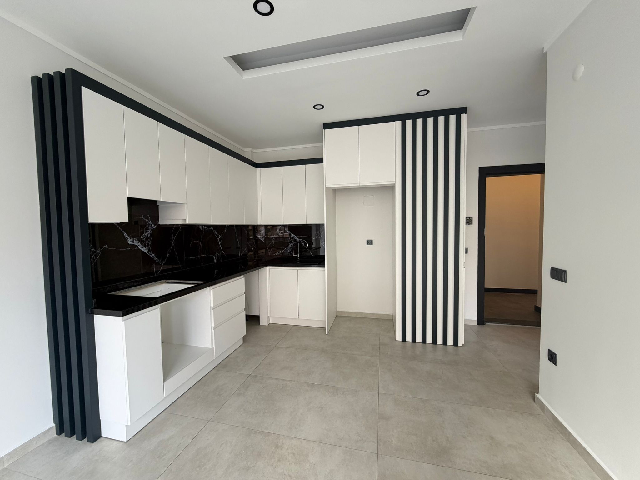 MAY6811 - Фото 10