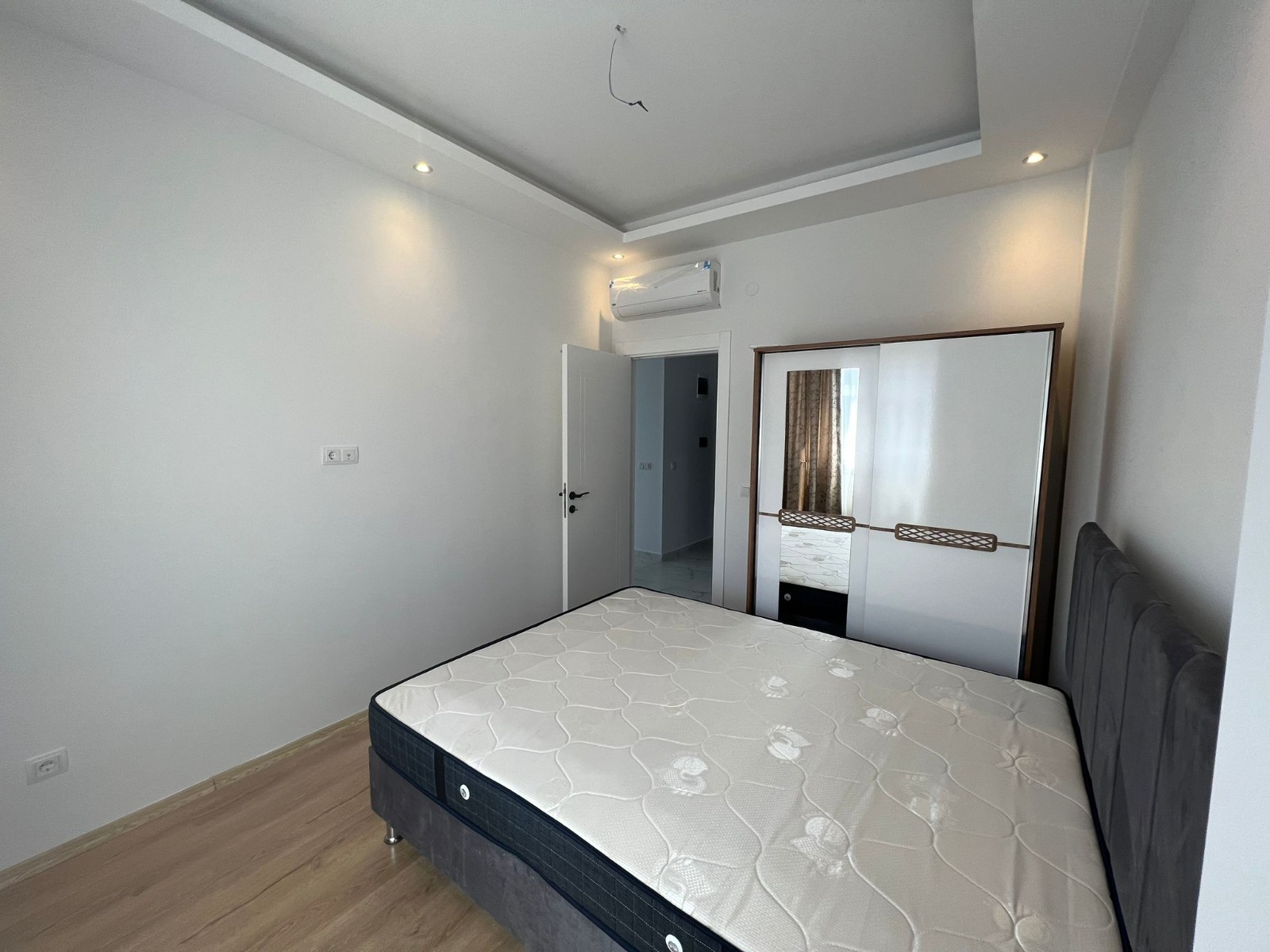 MAY6853 - Фото 12