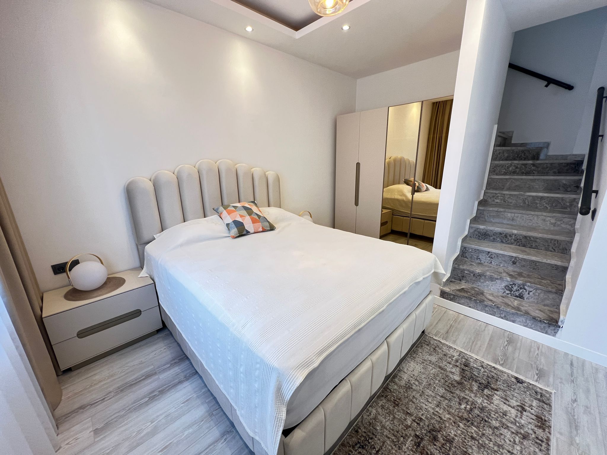 MAY6860 - Фото 13