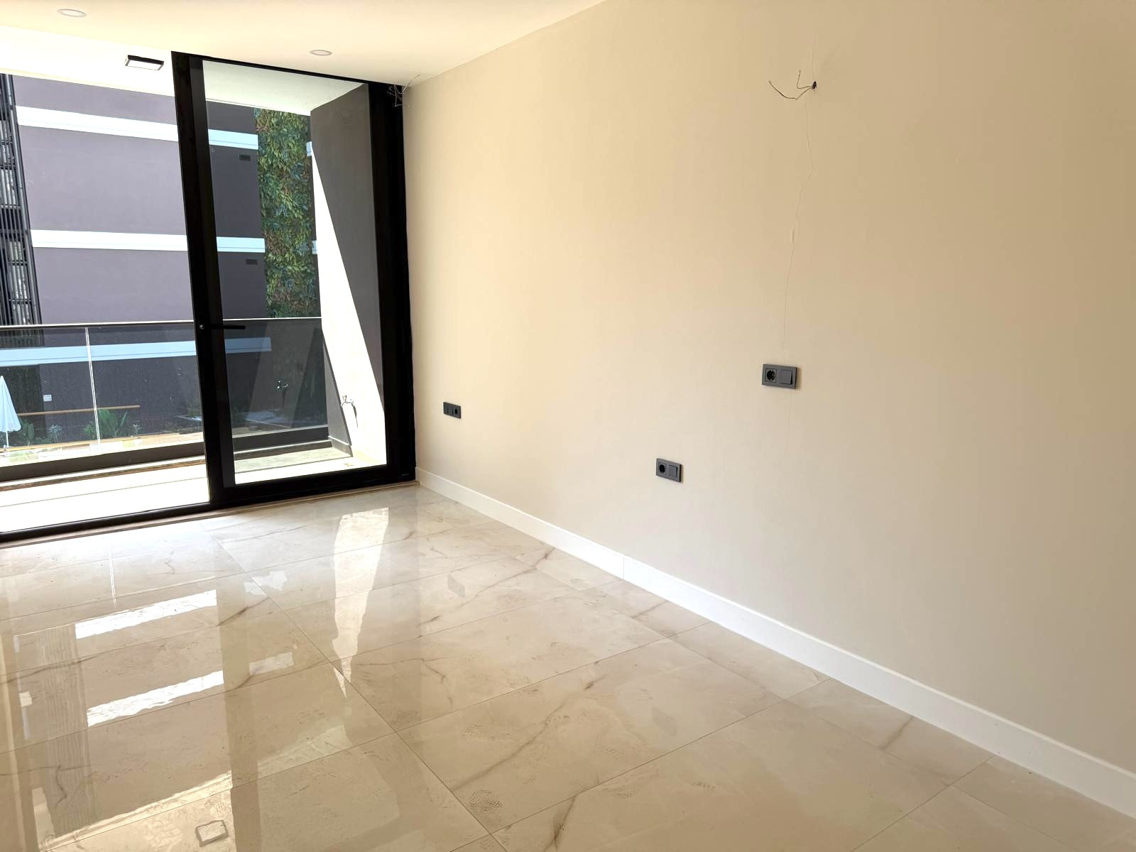 MAY6873 - Фото 20