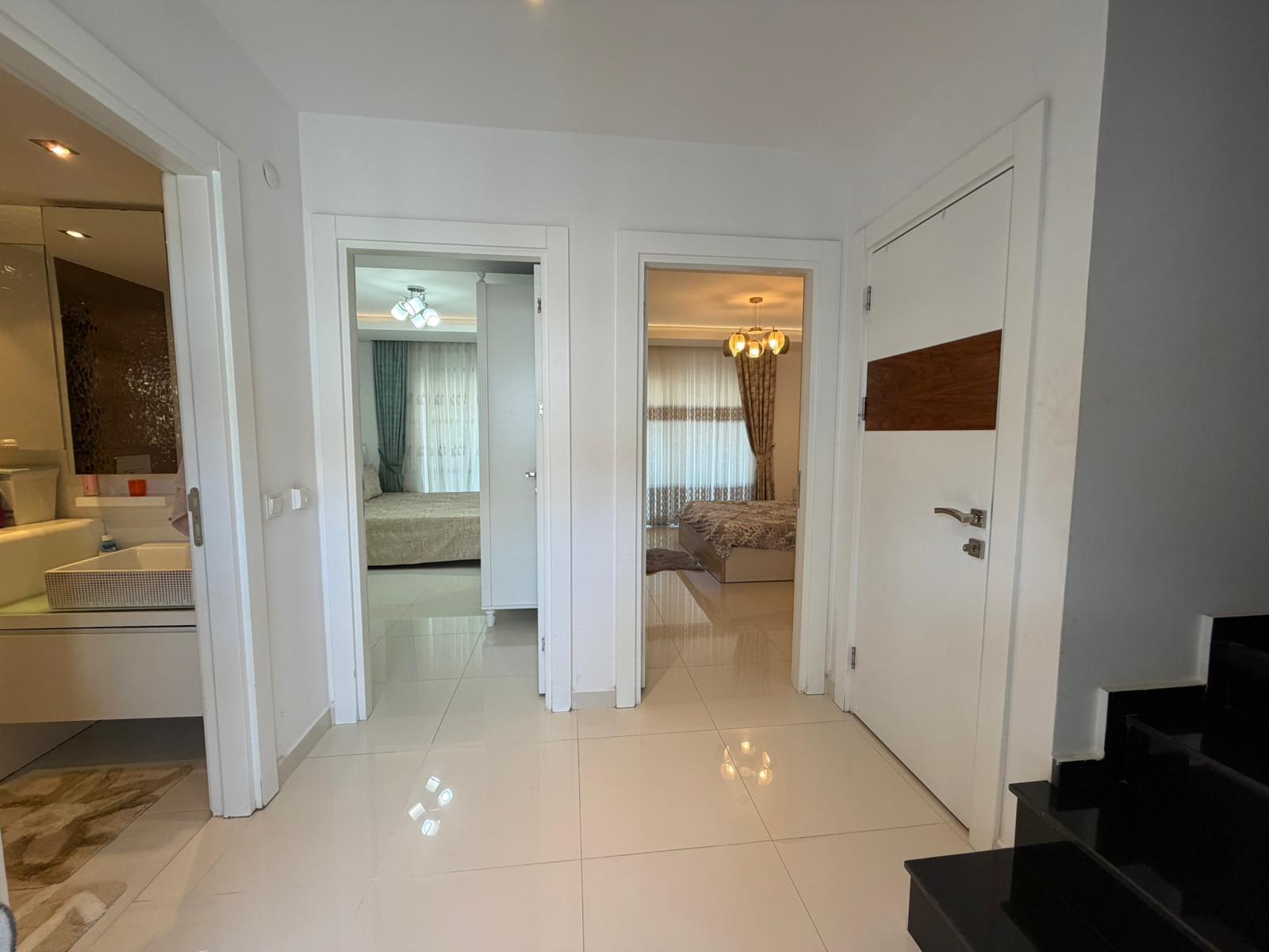 MAY6871 - Фото 10