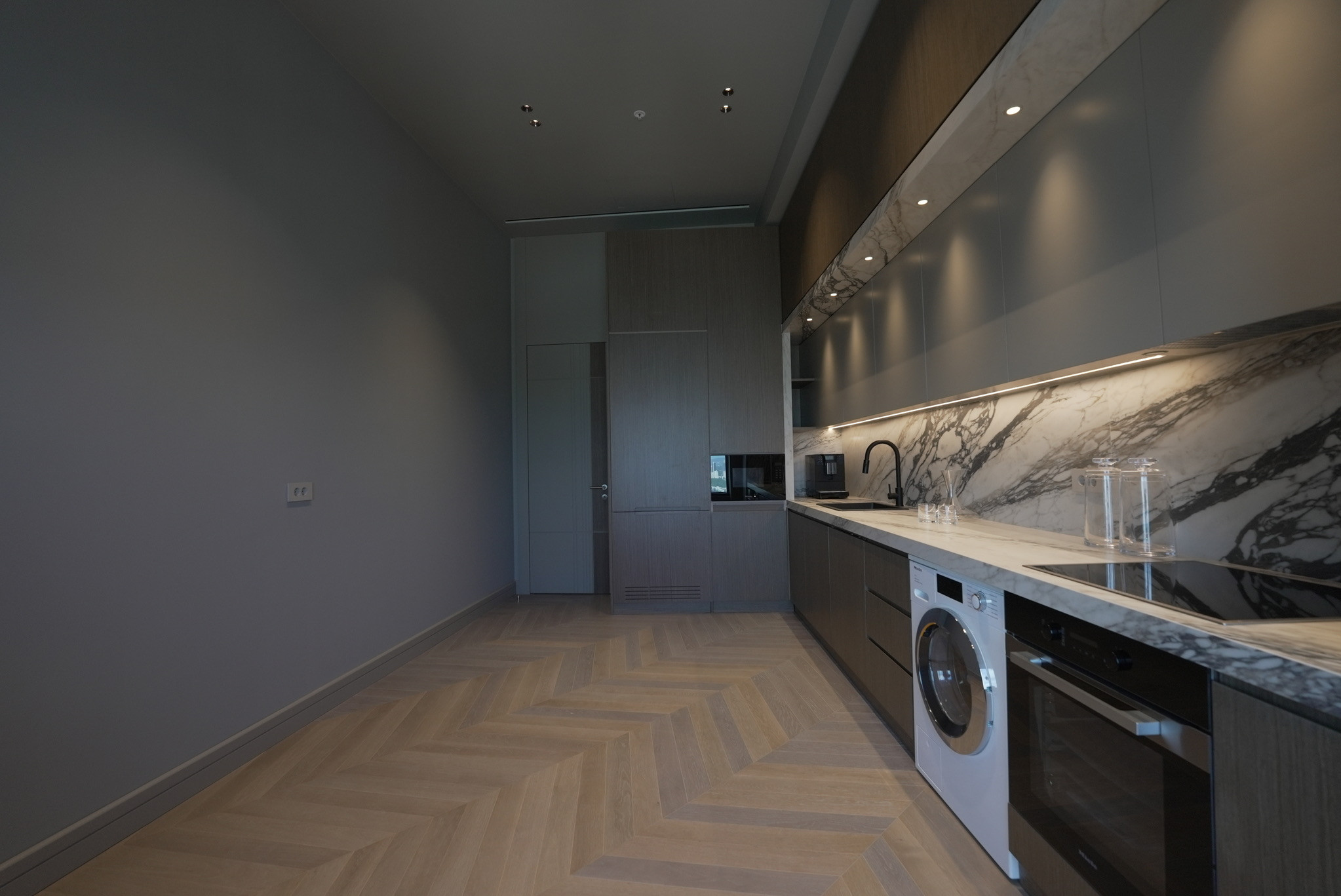 MAY6857 - Фото 21