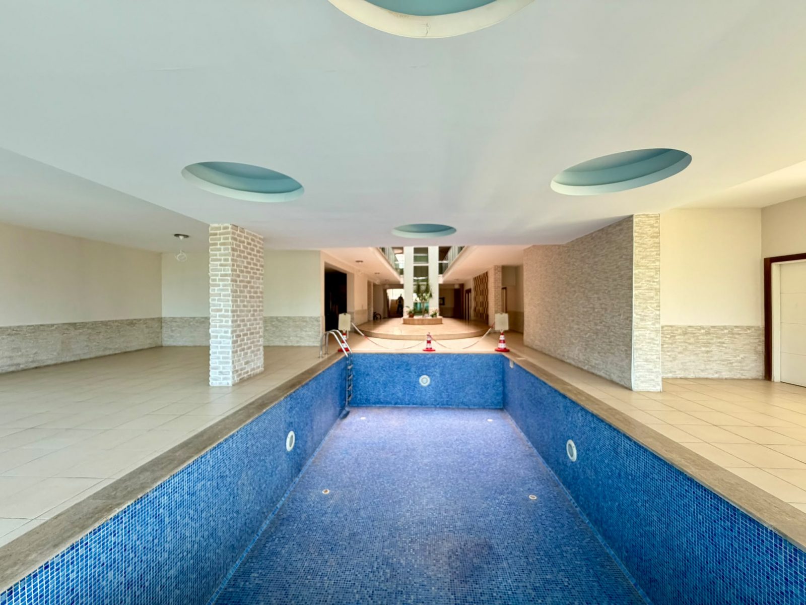 MAY7002 - Фото 26